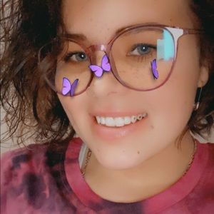 Meet your Posher, Dellani